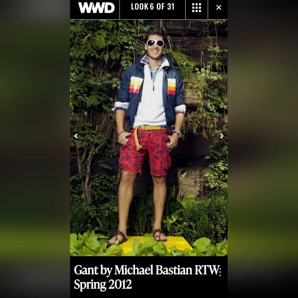 Gant by Michael Bastian Perfect Cargo Shorts In Red Camo Size 34
